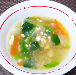 野菜と鶏ひき肉のとろとろスープ イメージ